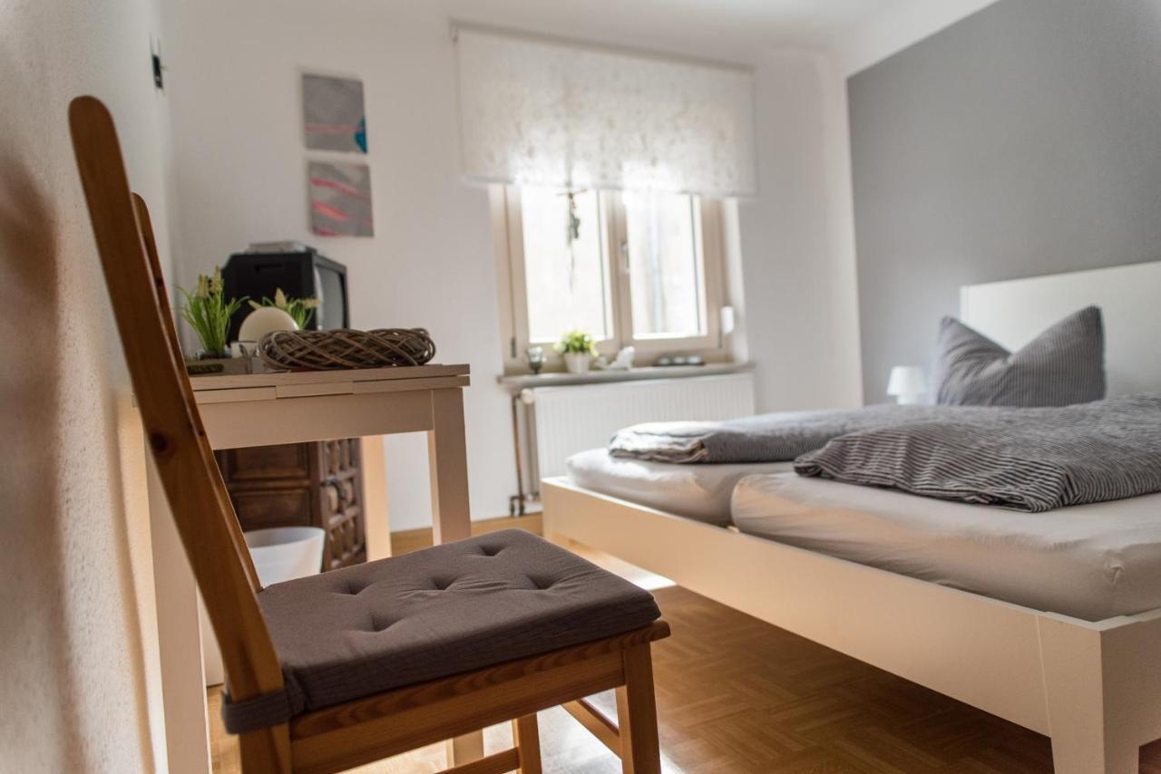 Schlafplaetzle Hotel Karlstadt Kültér fotó